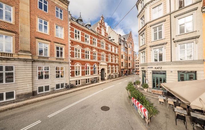 262 m² kontor på Frederiksholms Kanal 4