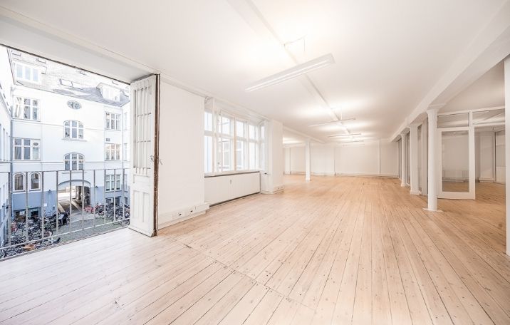 336 m² kontor på Frederiksholms Kanal 4