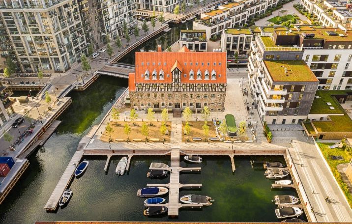 Alva Myrdals Plads 3