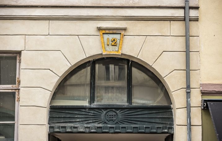 Dr. Tværgade 12