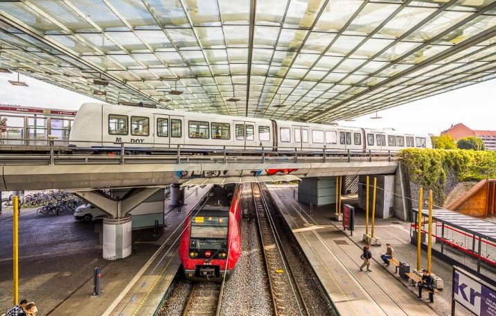 Til leje. Kontorlejemål på Frederiksberg. 1.872 m². Tæt på Flintholm Station 