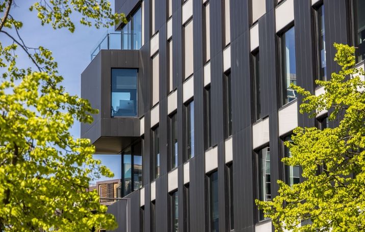 Ledigt kontorlejemål på Rued Langgaards Vej , København S