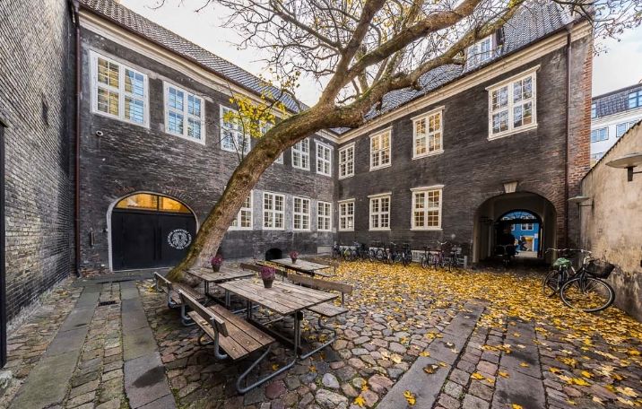 Ledigt kontorlejemål på Åbenrå, København K