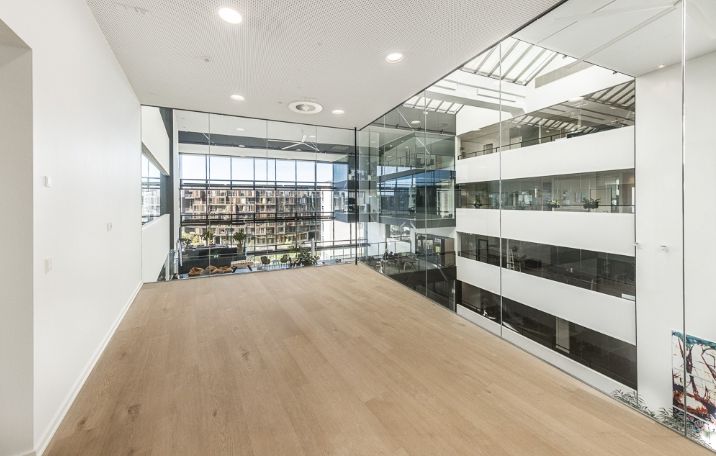 Ledigt kontorlejemål på Rued Langgaards Vej , København S