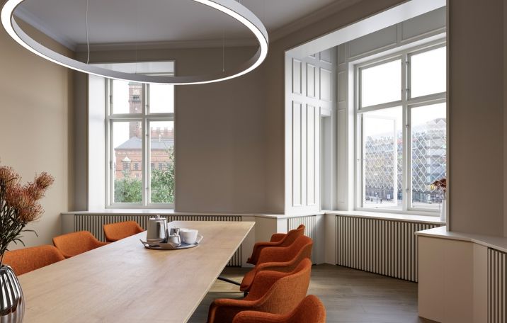 Ledigt kontorlejemål på Rådhuspladsen, København V