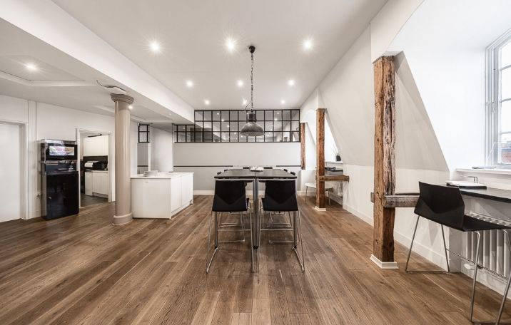 Ledigt kontorlejemål på Kejsergade, København K 