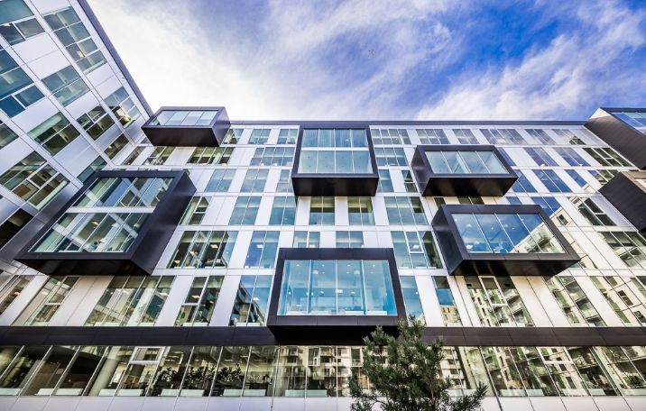 Ledigt kontorlejemål på Arne Jacobsens Alle, København S