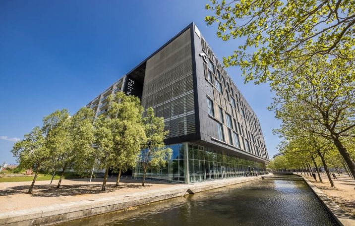 Arne Jacobsens Alle, København S – kontorarealer til leje