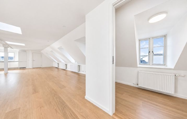 Ledigt kontorlejemål på Store Kongensgade , København K
