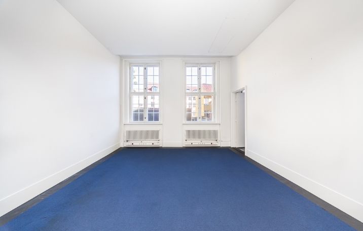 Ledigt kontorlejemål på Kejsergade, København K 